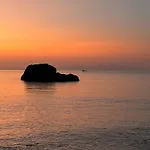 La Luna Di Carta * Ischia