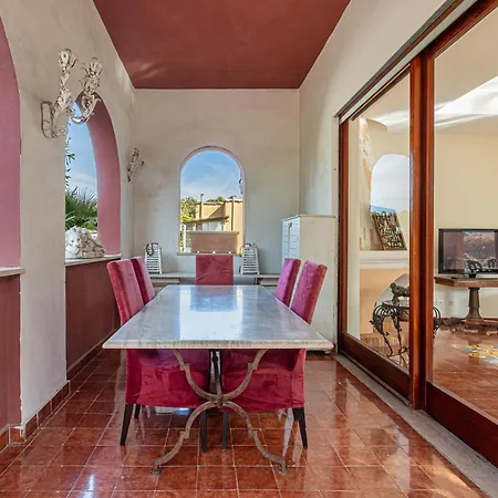 Apartment La Luna Di Carta