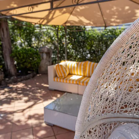 Apartment La Luna Di Carta *